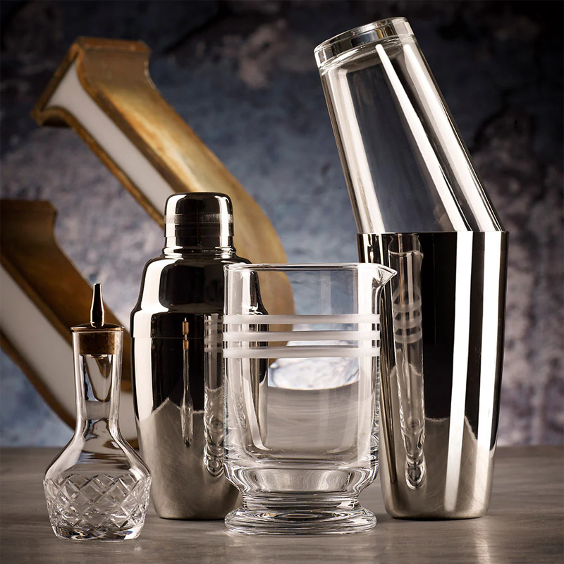 Calabrese 3 Cuts Cocktail Footed Mixing Glass 60cl image 4