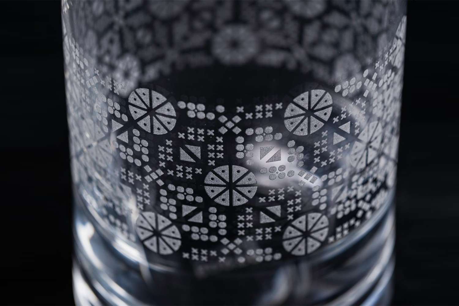 BARTA Mixing Glass with pattern image 4