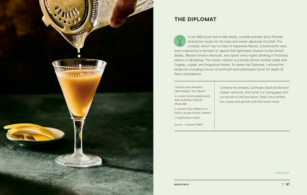 Tiny Cocktails: The Art of Miniature Mixology: A Cocktail Recipe Book