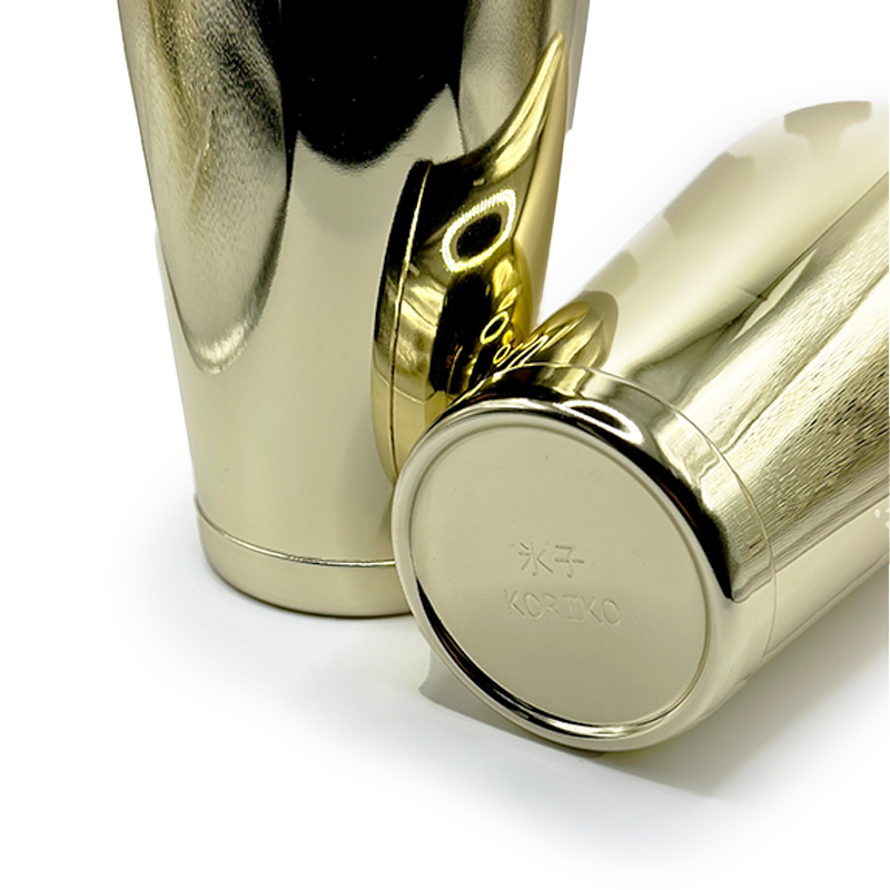 KORIKO gold-plated weighted shaker tin detail
